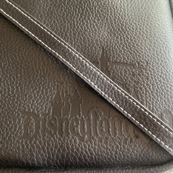 DISNEYLAND 60th Anniversary Tablet bag! NWOT! - Picture 6 of 9